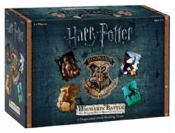 JEU HARRY POTTER - BATAILLE À POUDLARD: LA MONSTRUEUSE BOÎTE DES MONSTRES